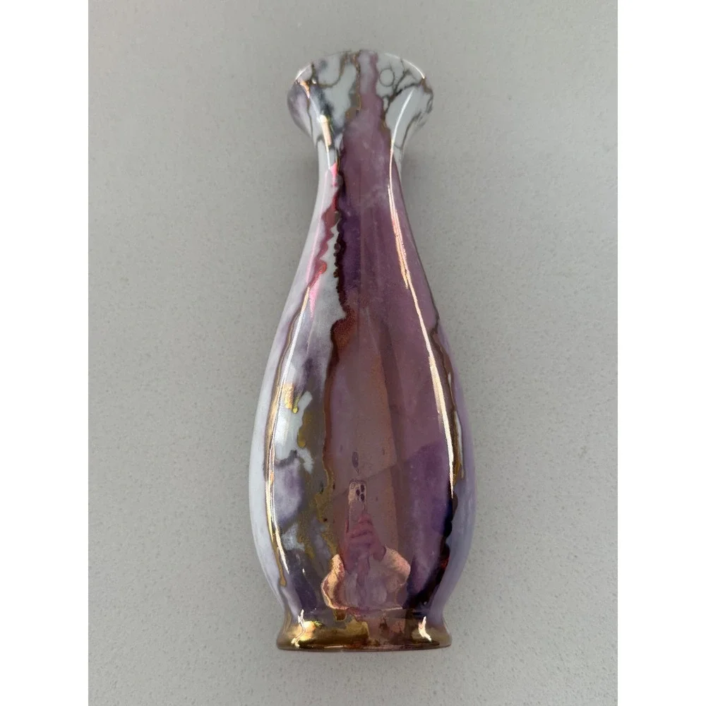Elegant Porcelain studio Pottery Vase Amethyst White Gold Swirl Accents‎ 8.25